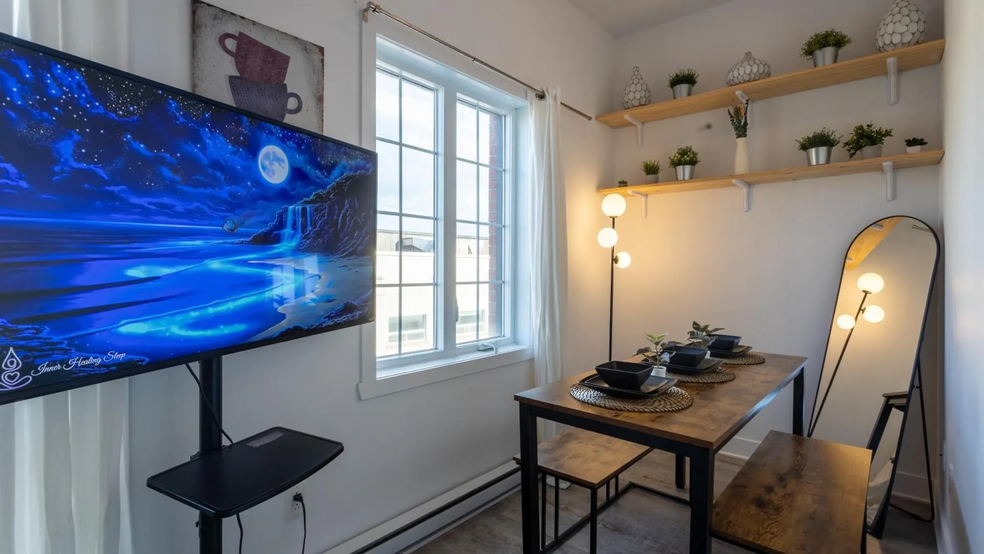 Διαμέρισμα Bright And Beautiful 3 Bedroom In Griffintown Μόντρεαλ
